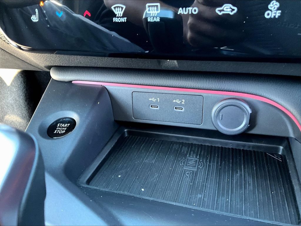 New 2026 Nissan Sentra SV w/ SV Convenience Package FWD image 23