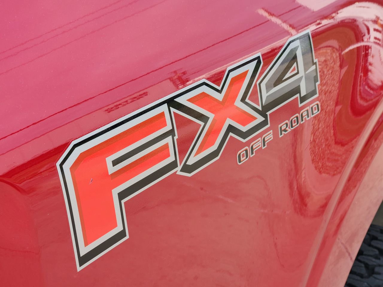 Used 2022 Ford F150 Lariat w/ Equipment Group 502A High image 10