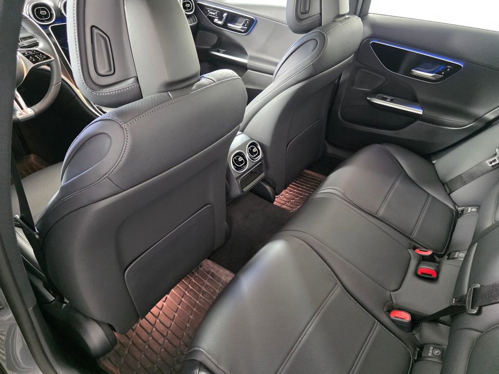 Certified 2025 Mercedes-Benz C 300 Sedan image 15