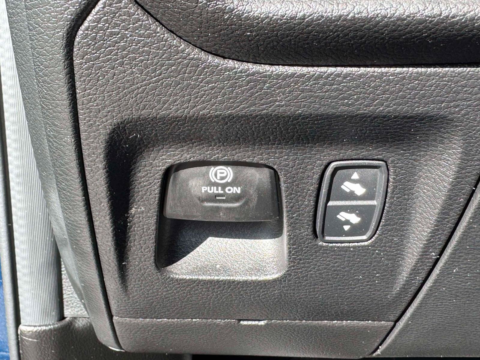 Used 2024 RAM 1500 Big Horn AWD/4WD image 20