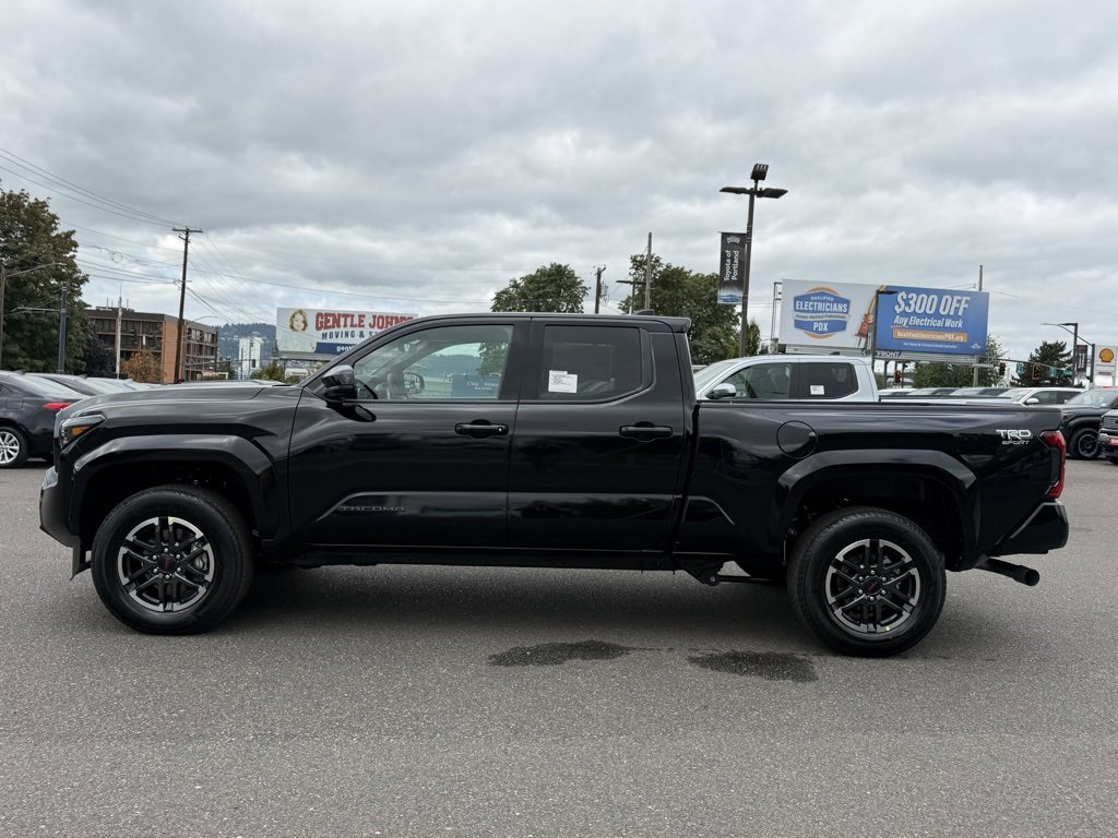 New 2025 Toyota Tacoma TRD Sport image 5