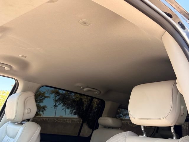 Used 2022 Jeep Wagoneer Series III w/ Flexible Seating Group RWD image 15