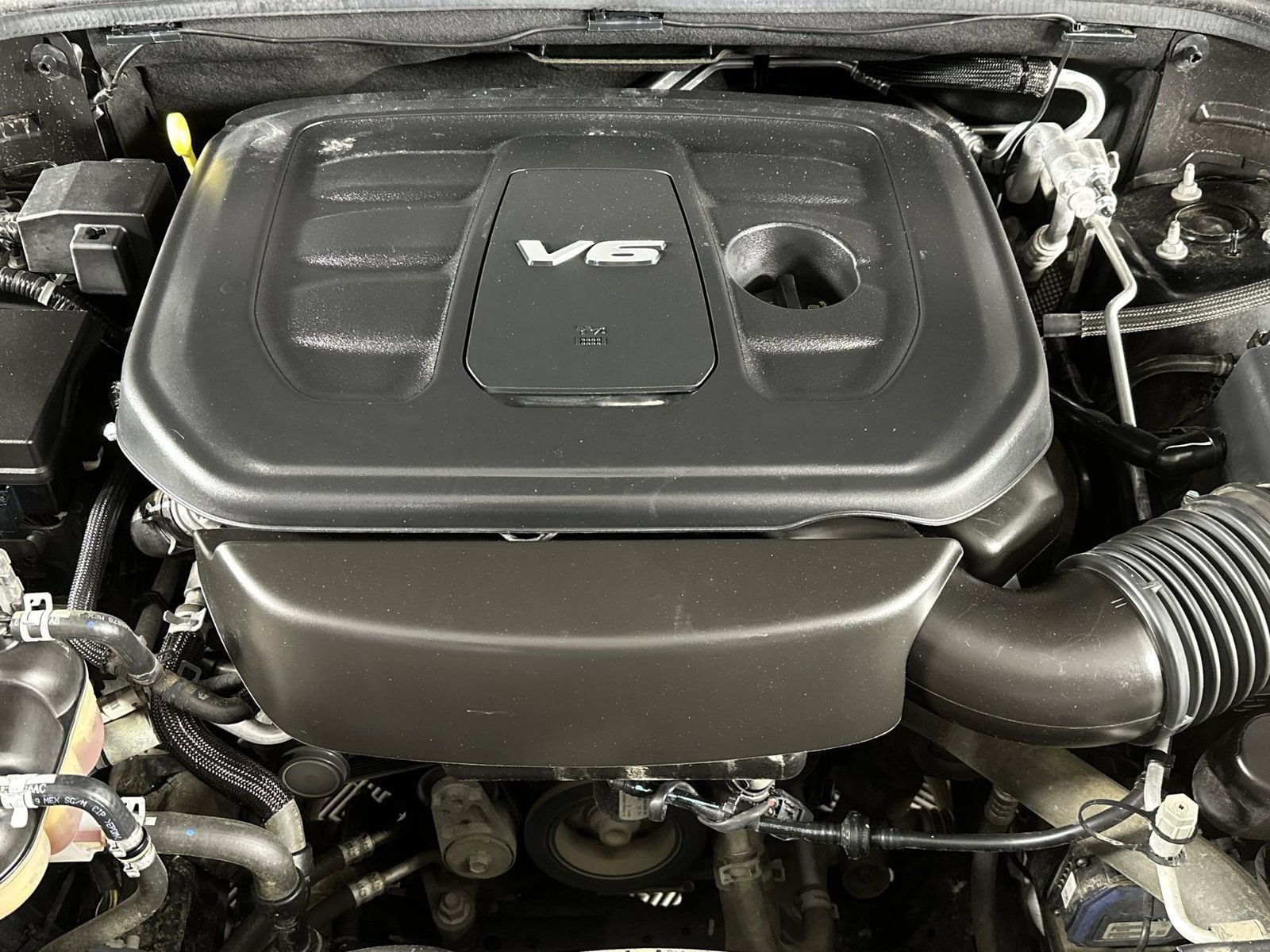 Used 2019 Dodge Durango SXT AWD/4WD image 28