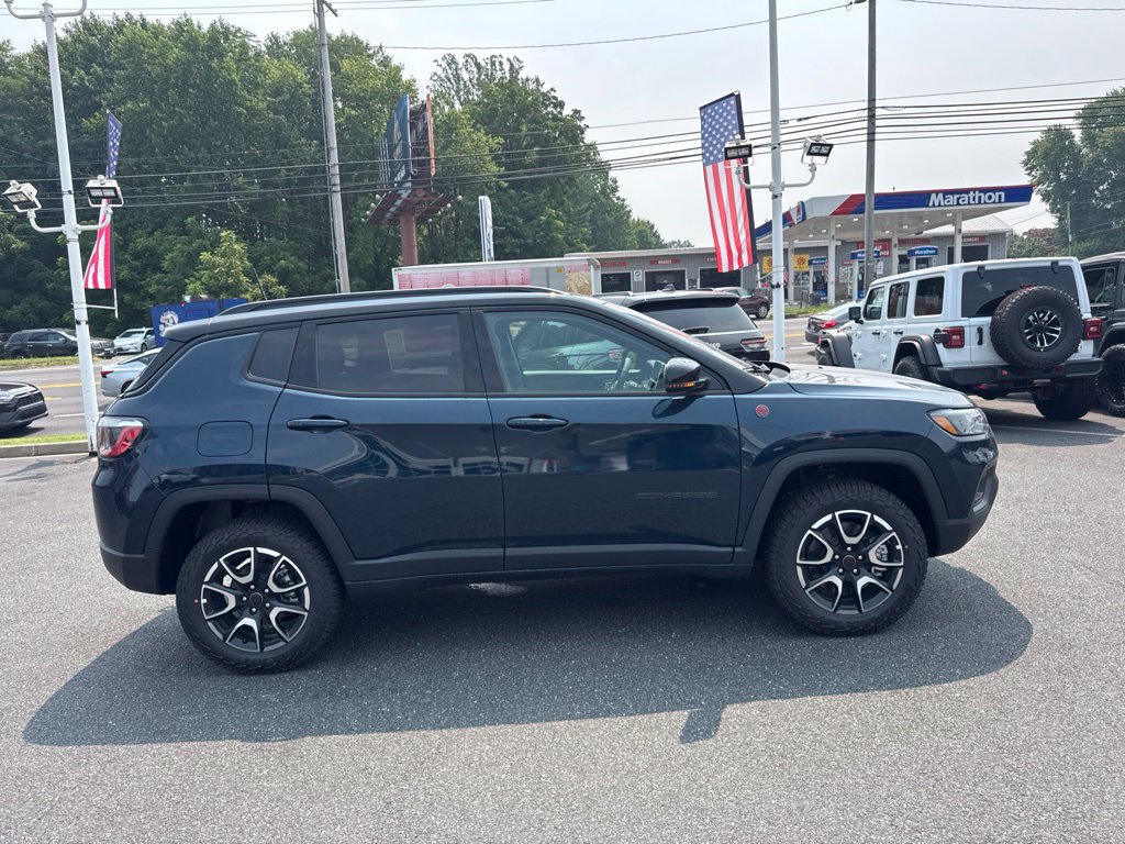 New 2026 Jeep Compass Trailhawk AWD/4WD image 4