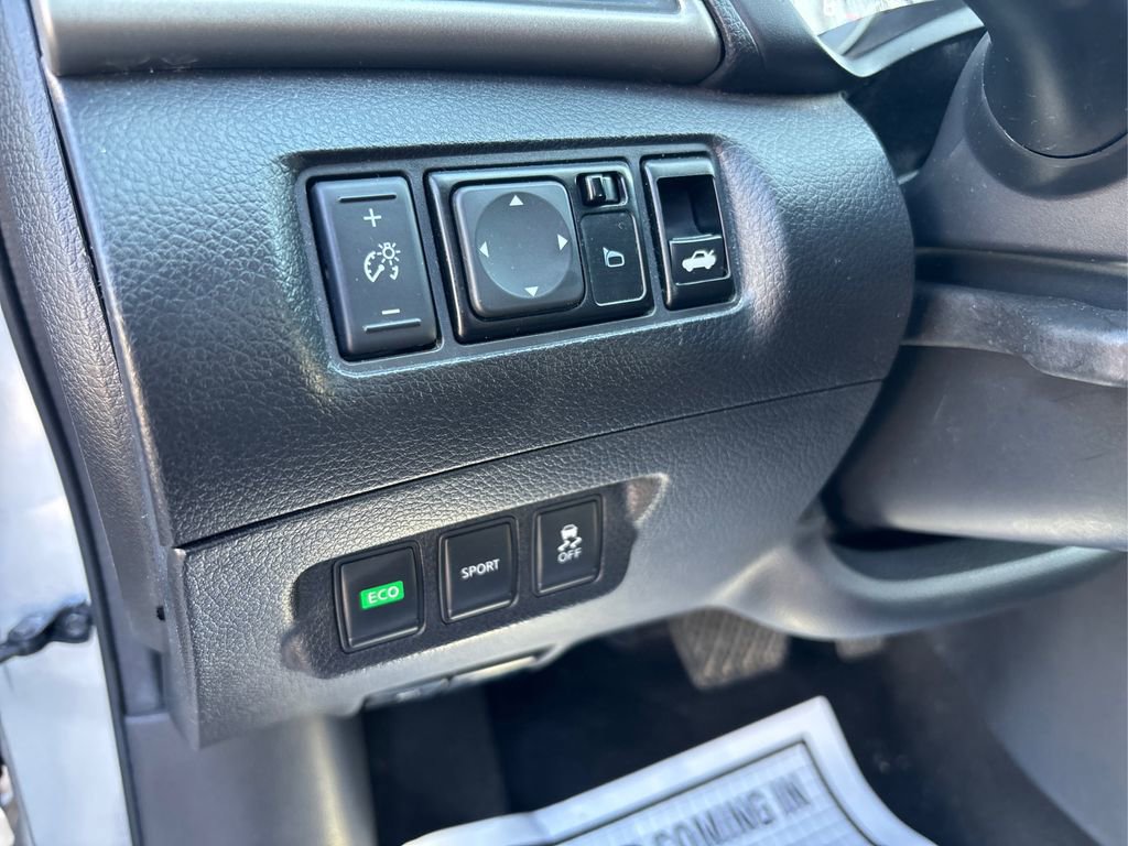 Used 2014 Nissan Sentra SV image 31
