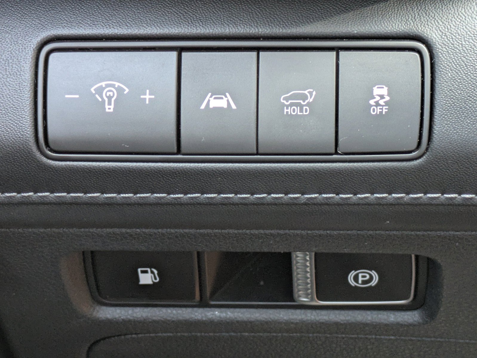 Used 2022 Hyundai Santa Fe Limited AWD/4WD image 22