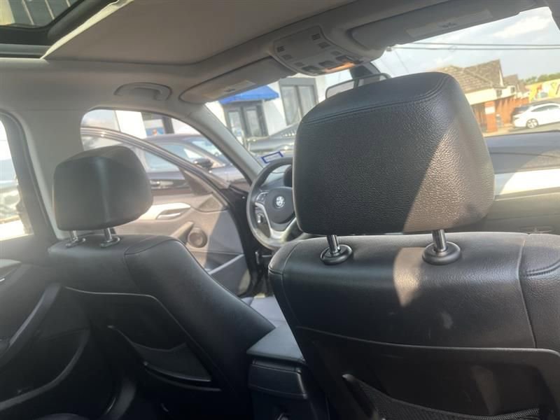 Used 2013 BMW X1 xDrive28i image 17