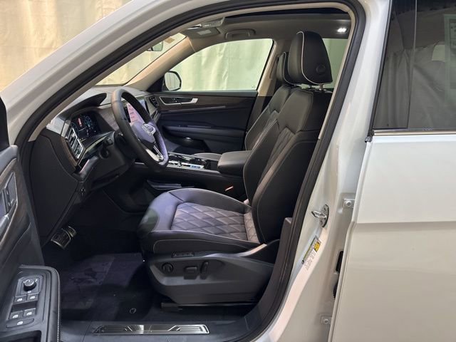 New 2026 Volkswagen Atlas SEL Premium R-Line image 13