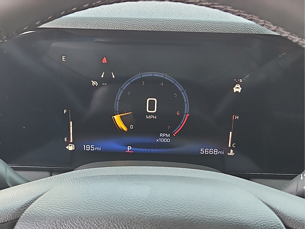 Used 2025 Chevrolet TrailBlazer LT w/ Convenience Package FWD image 18