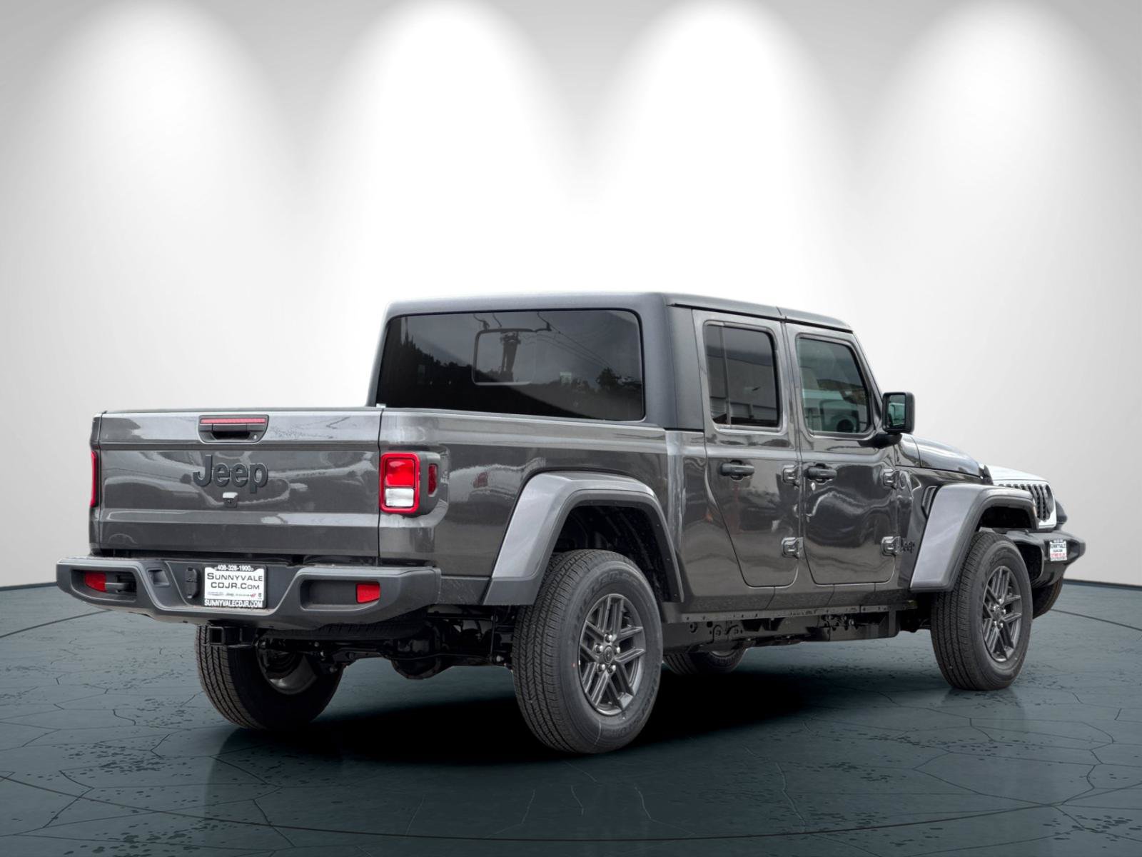 New 2026 Jeep Gladiator Sport AWD/4WD image 4