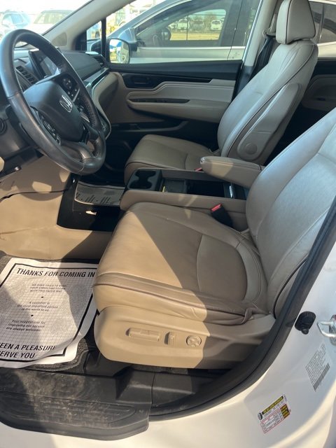 Used 2023 Honda Odyssey Elite image 17