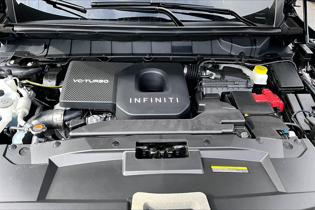 Certified 2026 INFINITI QX60 Luxe w/ Family Package FWD image 13