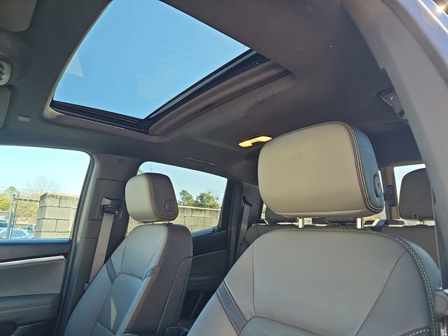 Used 2024 Chevrolet Colorado ZR2 w/ ZR2 Convenience Package III image 14