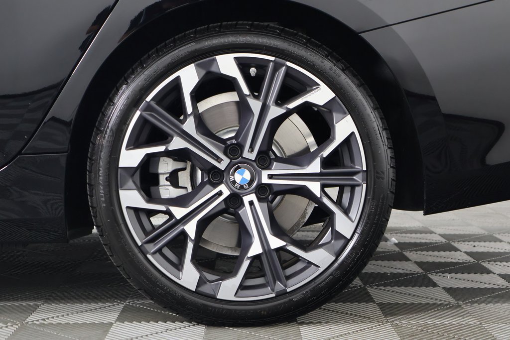 Certified 2026 BMW 330i Sedan w/ Convenience Package RWD image 16