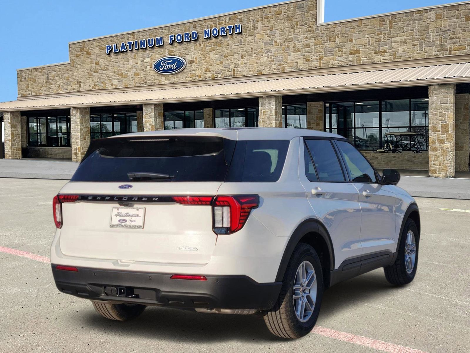 New 2026 Ford Explorer Active RWD image 5