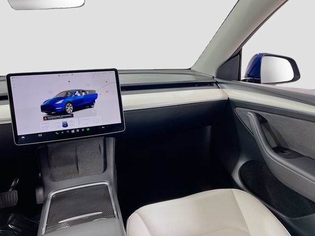 Used 2024 Tesla Model Y Long Range AWD/4WD image 24