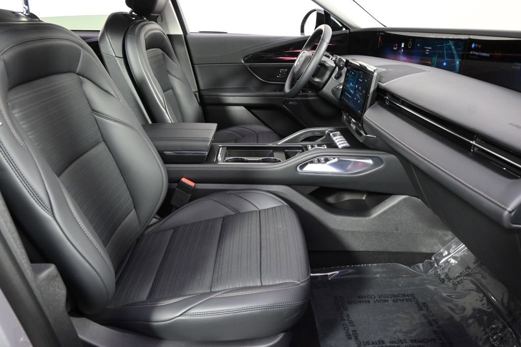 New 2026 Lincoln Nautilus Reserve image 16