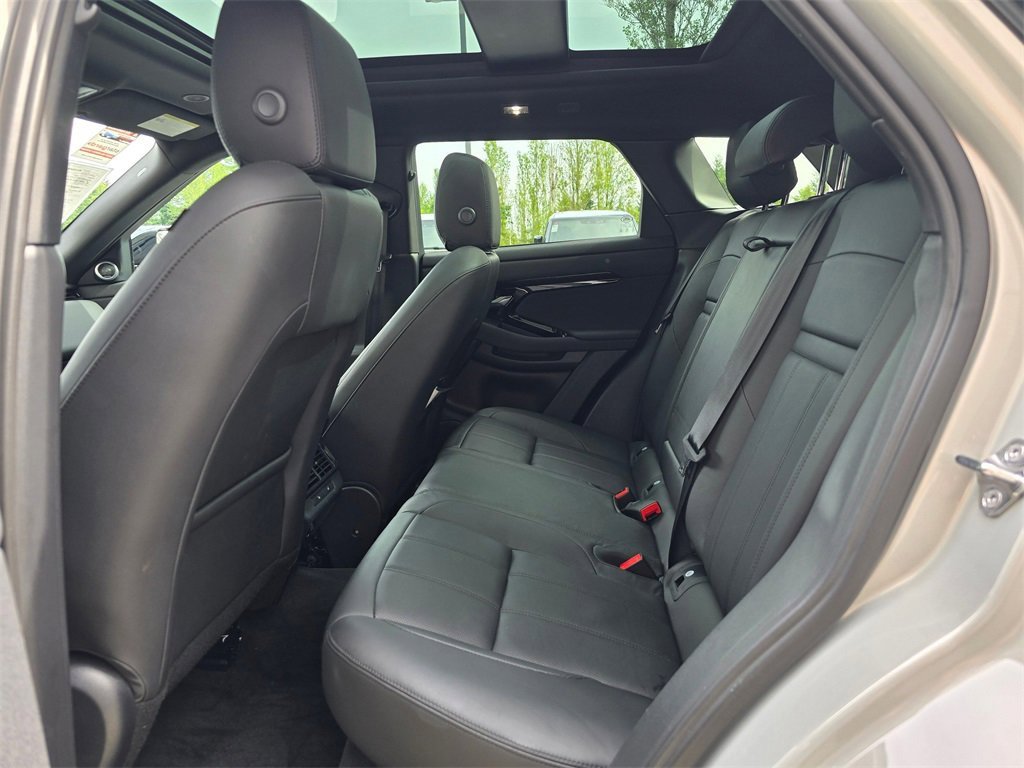 Used 2024 Land Rover Range Rover Evoque S image 25