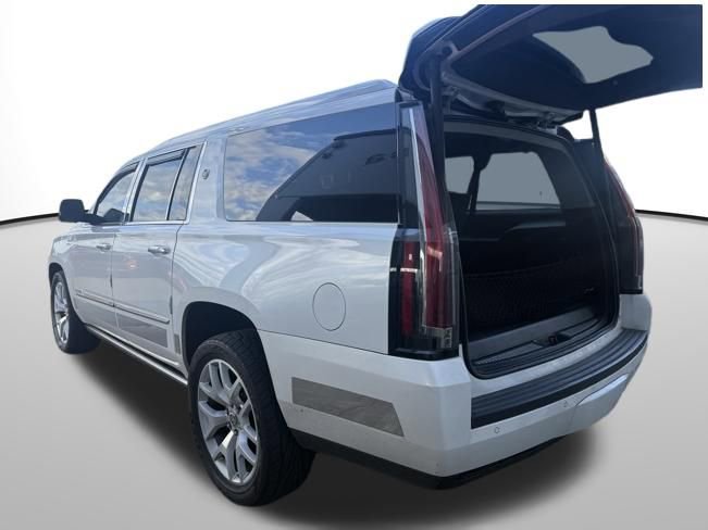 Used 2016 Cadillac Escalade ESV Premium image 18