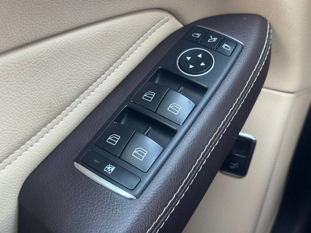 Used 2017 Mercedes-Benz GLE 350 4MATIC image 23