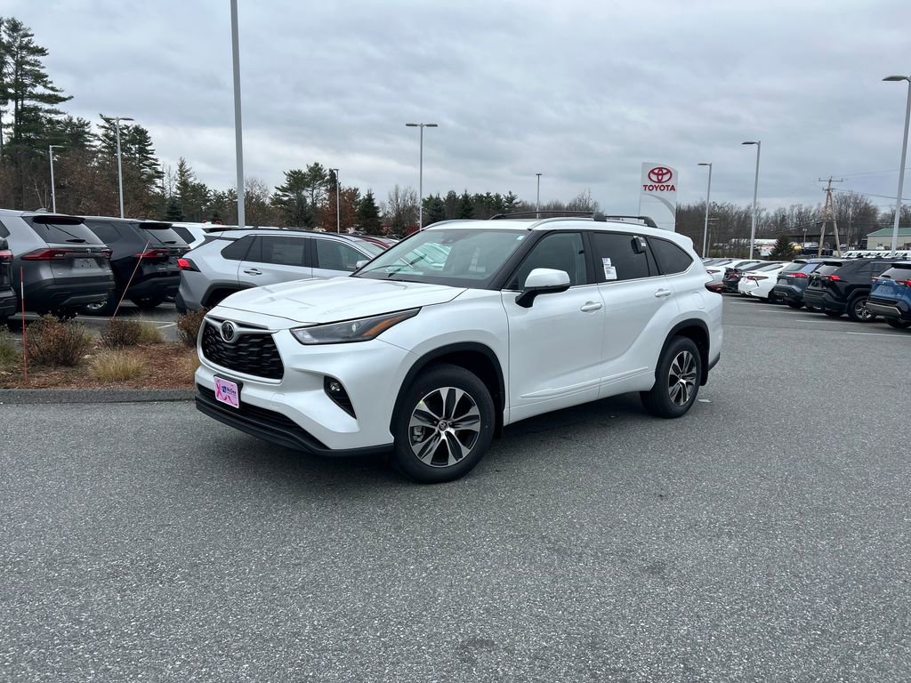 New 2026 Toyota Highlander XLE