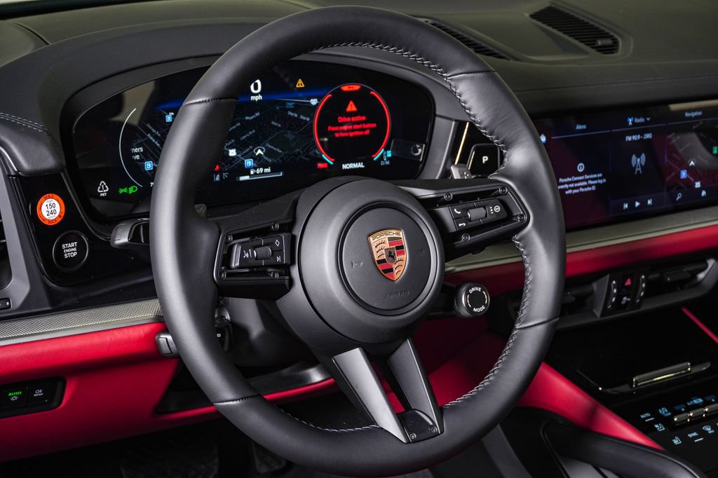 New 2026 Porsche Cayenne AWD/4WD image 18