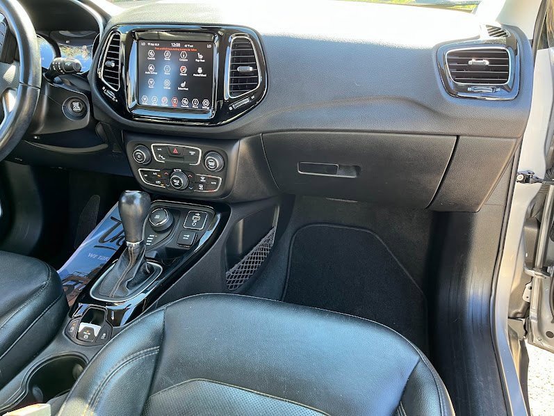 Used 2019 Jeep Compass Limited w/ Safety & Security Group image 39