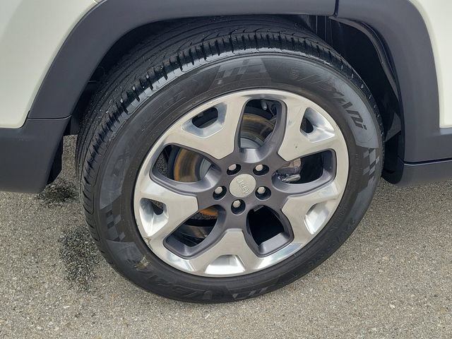Used 2019 Jeep Compass Limited FWD image 31