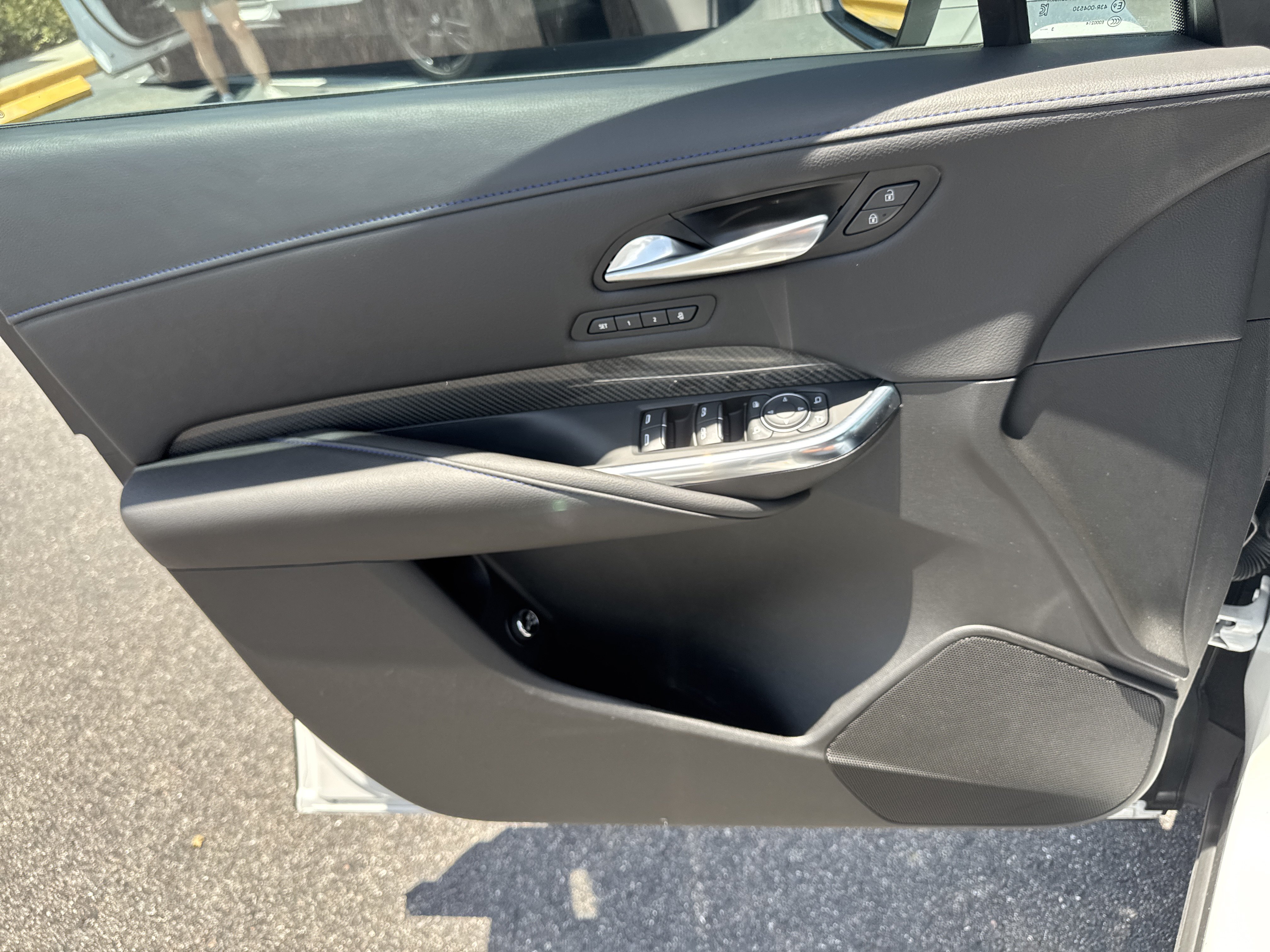 Certified 2024 Cadillac XT4 Sport w/ LPO, Floor Liner Package FWD image 24