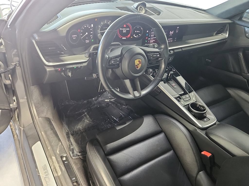 Certified 2022 Porsche 911 Turbo AWD/4WD image 4