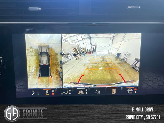 Used 2024 GMC Sierra 3500 Denali w/ Denali Reserve Package image 21