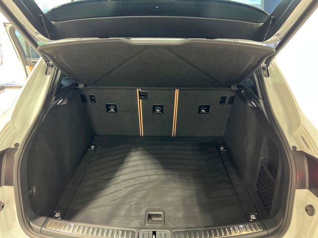 Used 2023 Porsche Macan Base image 53