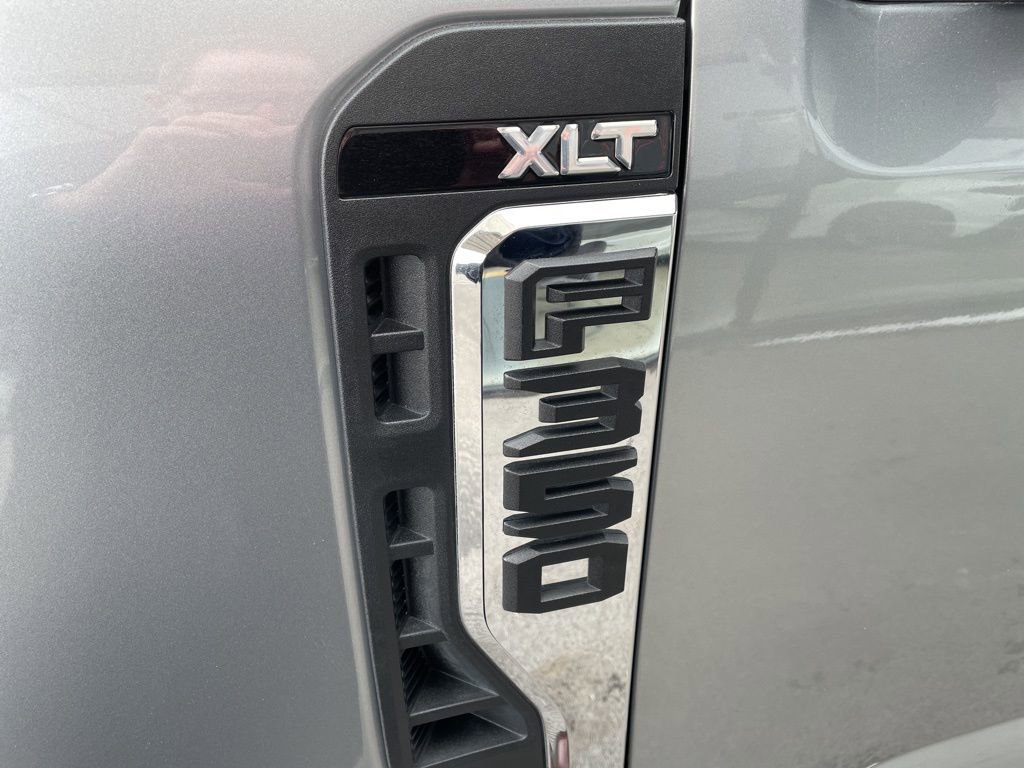 Used 2024 Ford F350 XLT w/ FX4 Off-Road Package image 2