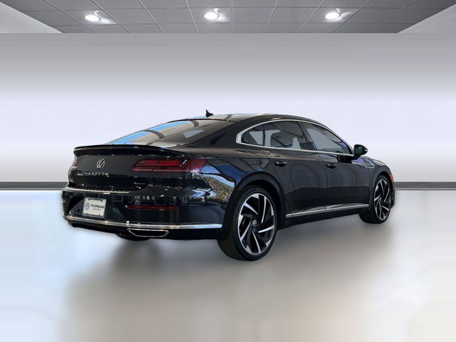Used 2023 Volkswagen Arteon SEL Premium AWD/4WD image 9