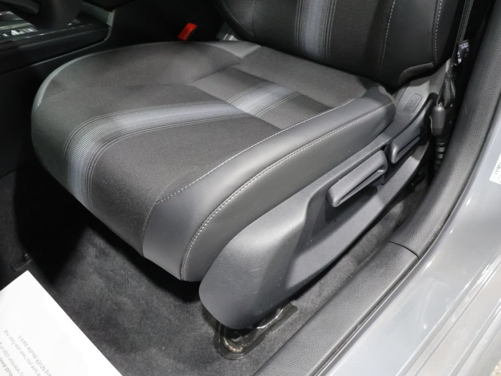Used 2025 Honda Civic Sport image 12