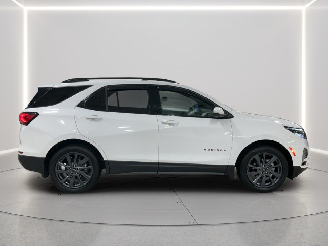 Used 2024 Chevrolet Equinox RS AWD/4WD image 7