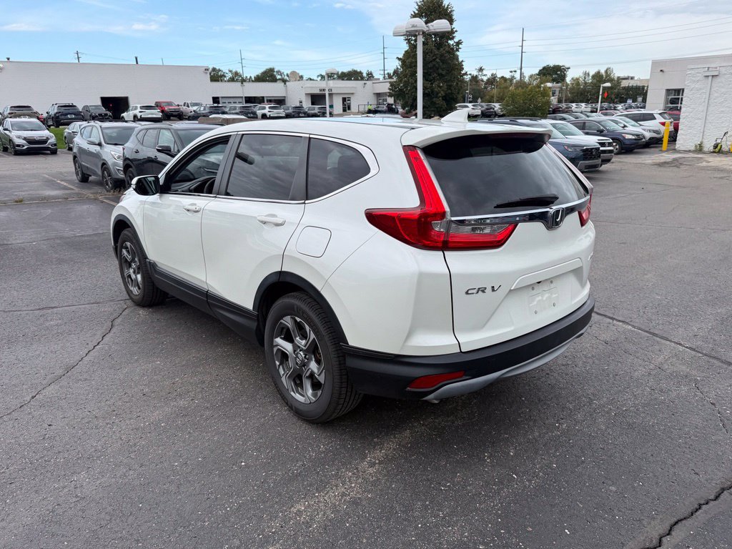 Used 2018 Honda CR-V EX image 2