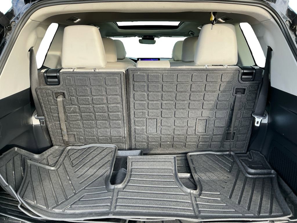 Used 2024 Toyota Grand Highlander XLE image 22