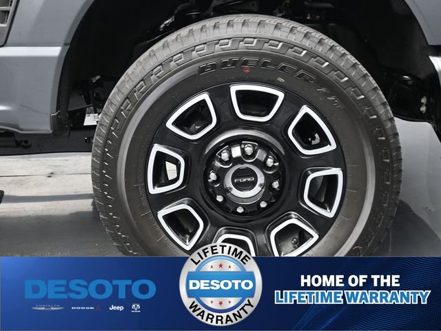 New 2026 Ford F250 Platinum image 34