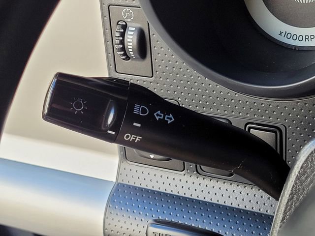 Used 2010 Toyota FJ Cruiser 4WD image 32