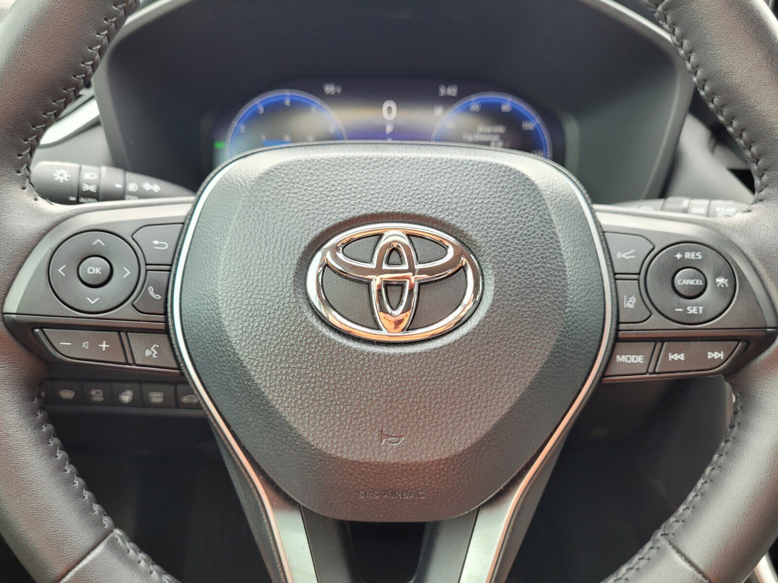 Used 2024 Toyota RAV4 Limited image 36