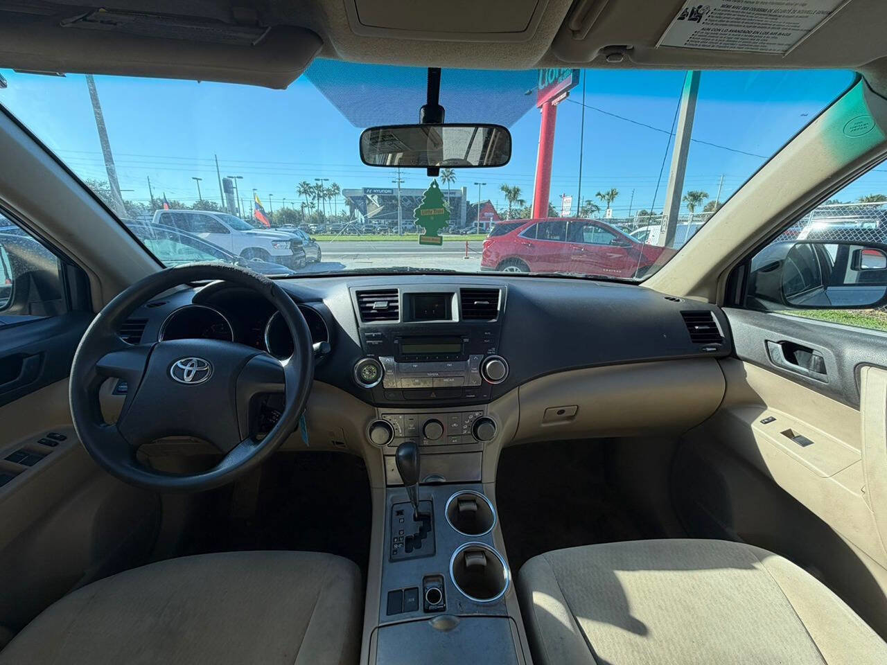 Used 2010 Toyota Highlander 2WD image 3