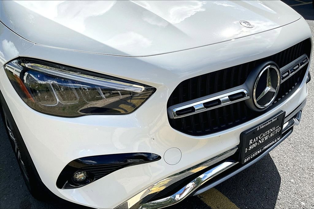 Certified 2025 Mercedes-Benz GLA 250 4MATIC image 30