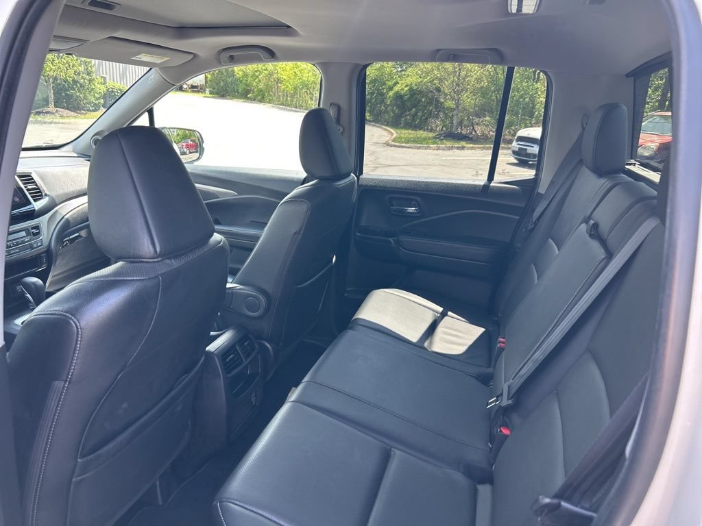 Used 2019 Honda Ridgeline RTL-T image 37