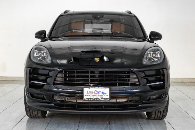 Used 2021 Porsche Macan image 3