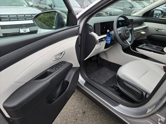 New 2026 Hyundai Tucson Blue SE AWD/4WD image 21