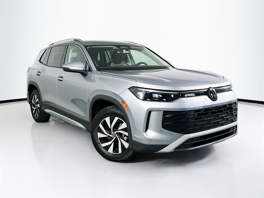 New 2025 Volkswagen Tiguan S