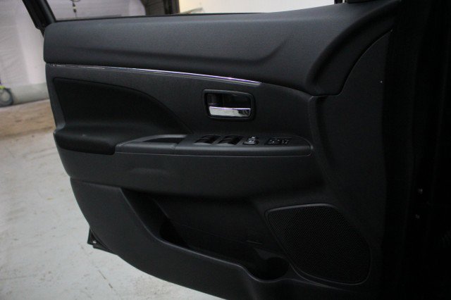 Used 2024 Mitsubishi Outlander Sport ES image 19