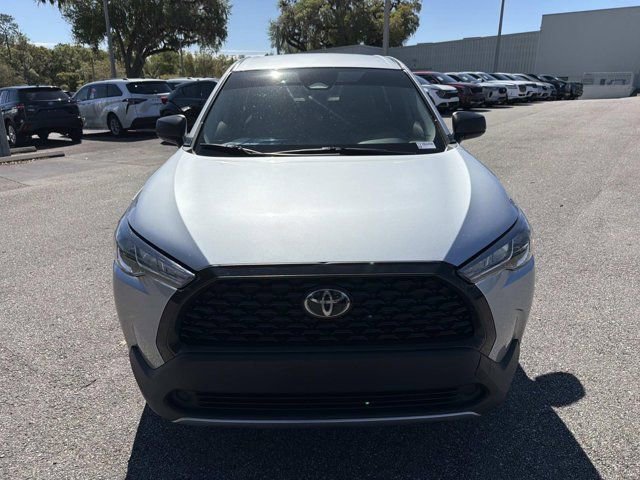 Used 2023 Toyota Corolla Cross L image 6