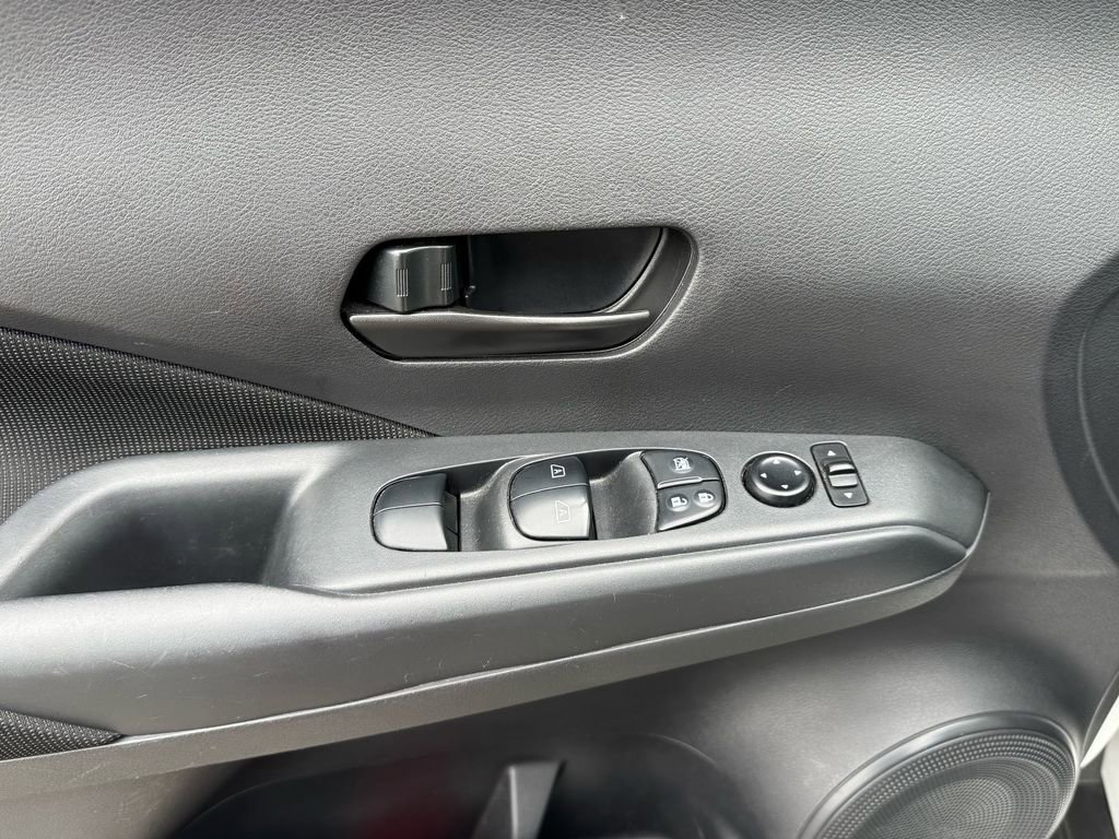 Used 2024 Nissan Kicks S FWD image 12
